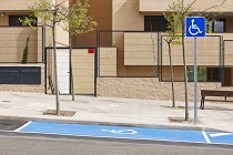Parcheggi disabili in condominio, tutto quello che c' da sapere. Dal diritto ad averlo a come ottenerlo