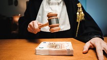 Successioni ed eredit 2024, guida alle novit per gli eredi, le tasse e procedure in base a decreto legislativo 7 Agosto 2024 