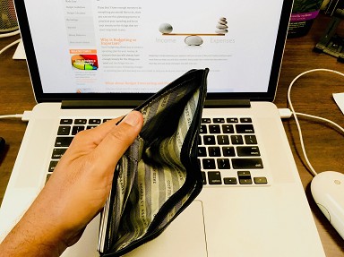 aspettativa retribuita pensione