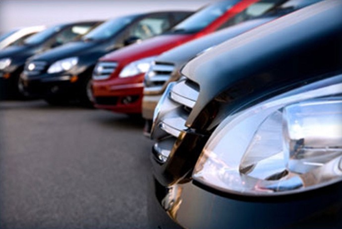 Auto a km 0: i controlli da fare prima d