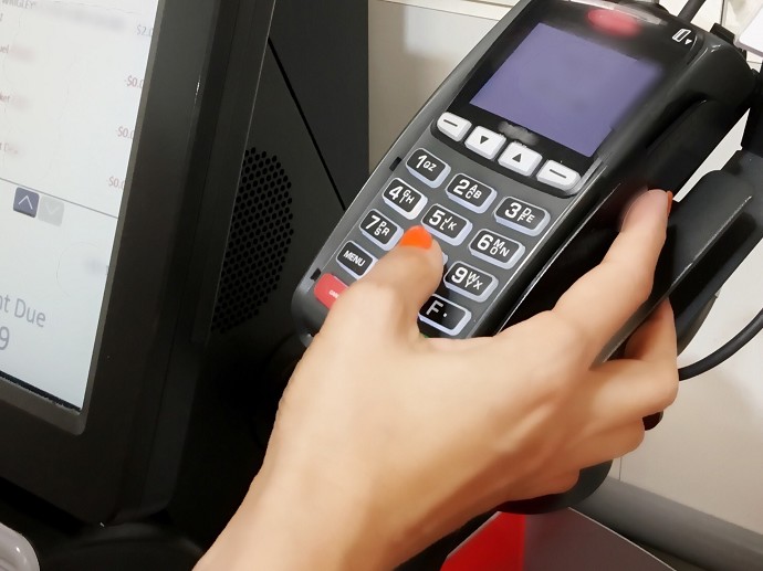 Chi ha diritto alla carta acquisti, impo