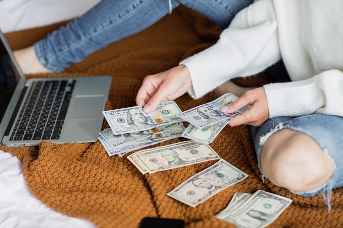 Come funziona una delega su conto corren