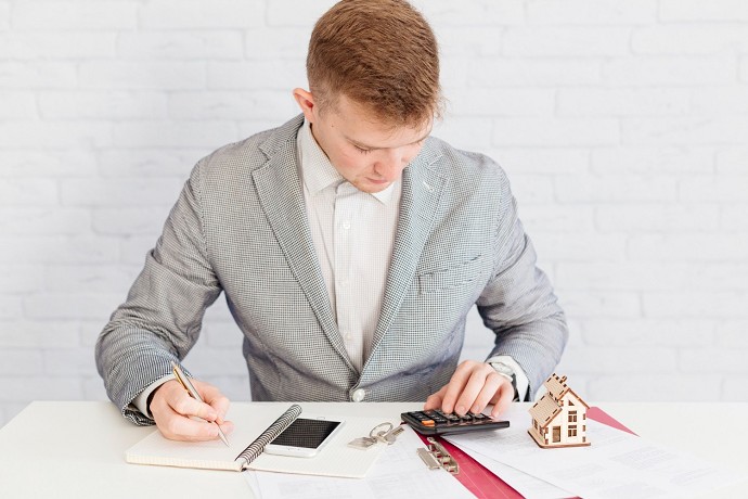 Come funzionano le aste immobiliari tra 