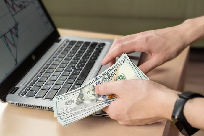 Come si gestiscono i debiti e crediti pr