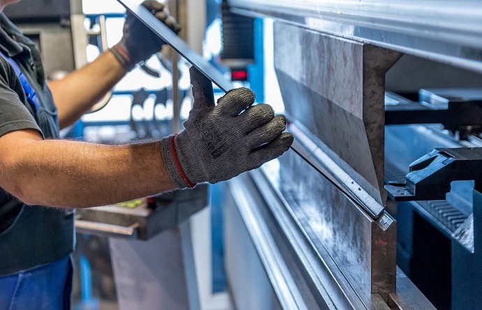 Contratto metalmeccanico, permessi previ
