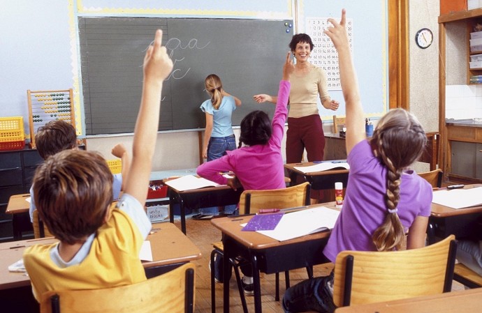 Contratto supplenti scuola CCNL 2024 sti