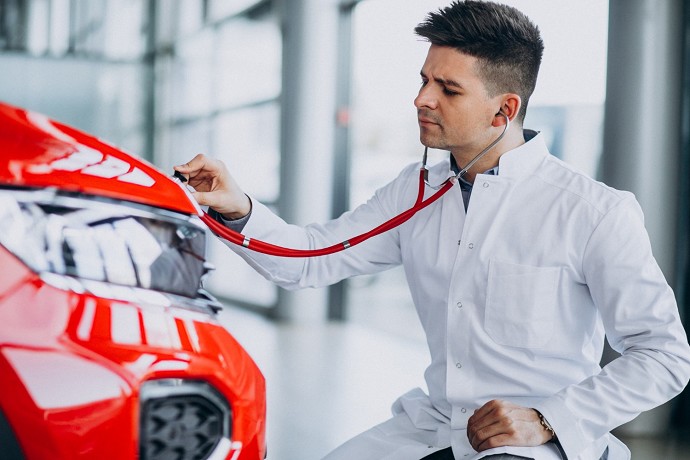 Cosa controllare se si compra un'auto nu