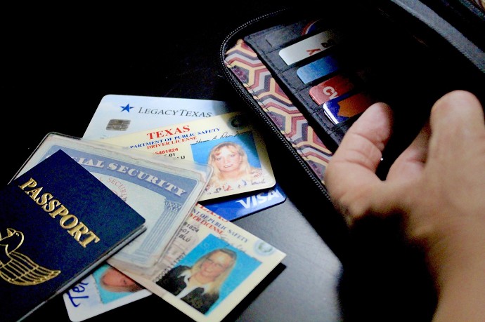 Si pu andare in giro senza nessun docum