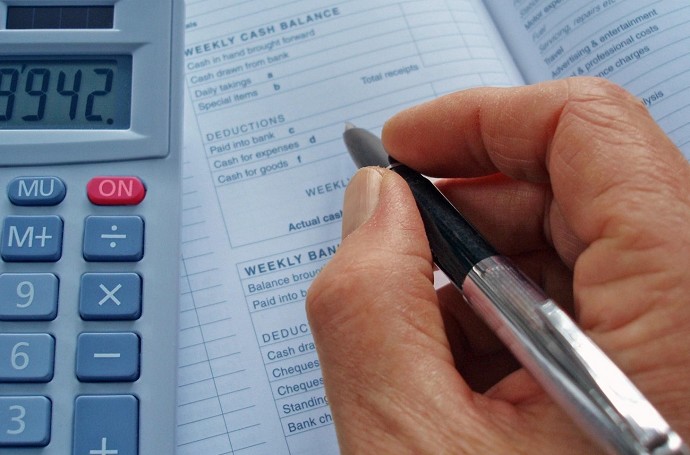 Paga base e indennit di contingenza in 