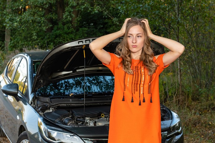 Auto nuova difettosa: quali difetti deve