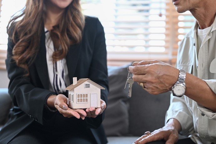 Vendere una casa privatamente, guida e c