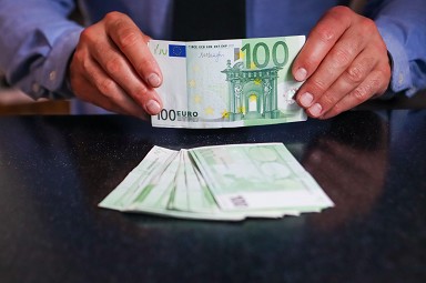 Come cambiano stipendi tra 800-4mila eur