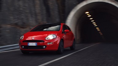 Fiat Punto 2021 prova su strada e test d