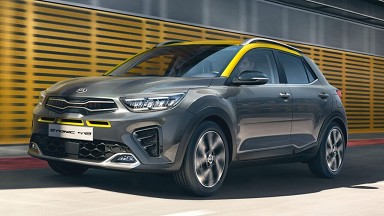 Kia Stonic 2023, il Suv compatto appena 