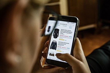L'ascesa delle attivit online accelera 