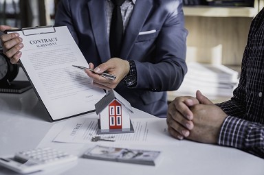 Clausole e tasse in contratto di affitto