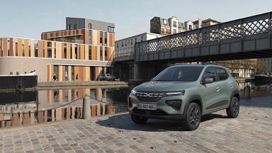 Nuova Dacia Spring 2023, il Suv compatto