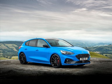 Nuova Ford Focus 2022-2023, berlina comp