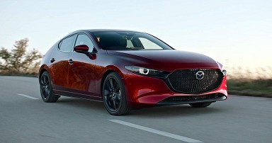 Nuova Mazda 3 2022-2023, molto più che u