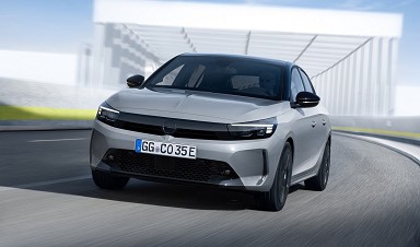 Nuova Opel Corsa 2023, la city car tra p