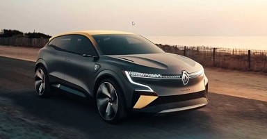 Nuova Renault Captur 2023, tante e inter