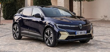 Nuova Renault Megane 2023-2024 sarà un i