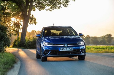 Nuova Volkswagen Polo Track 2022-2023, b