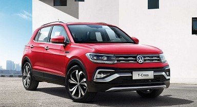 Nuova Volkswagen T-Cross 2023, il Suv si