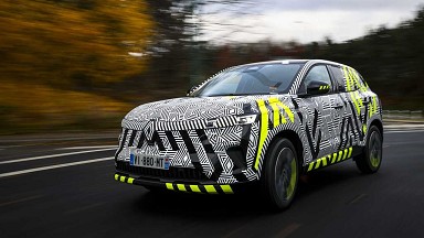 Nuovo Renault Astral 2022 Suv bello e in