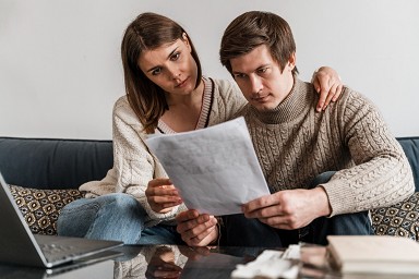 Falsi residenti allestero