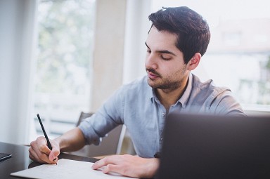 Il salario minimo a 9 euro