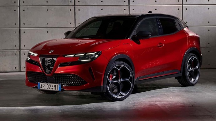 Nuova Alfa Romeo Junior 2024