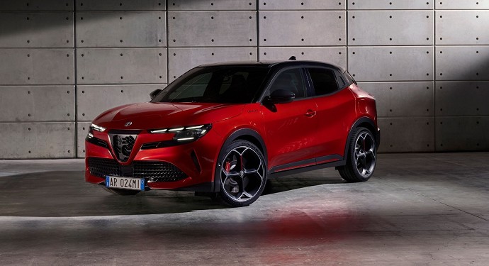 Alfa Romeo Junior 2025