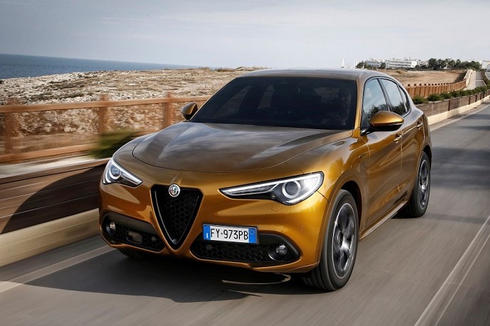 Alfa Romeo Stelvio 2021 commenti 