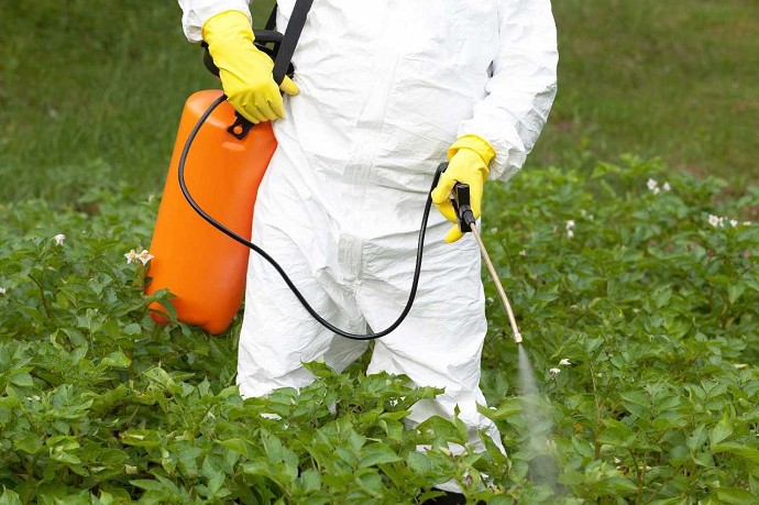 allarme pesticidi negli ambienti