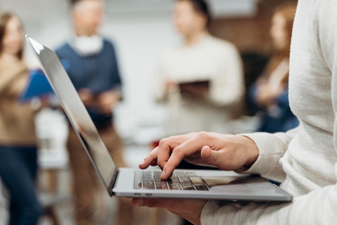 Formazione per lavoratori e studenti