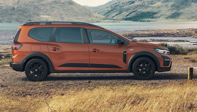 Dimensioni e specifiche Dacia Jogger