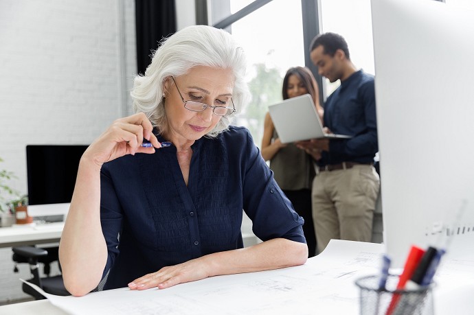 Lavorare 70 anni decisione azienda
