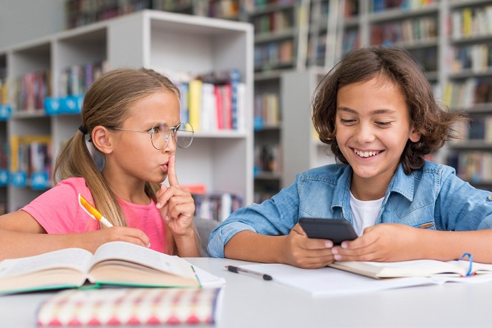 Uso dei cellulari a scuola