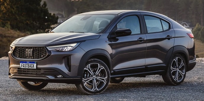 Fiat Fastback 2023