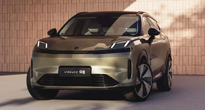Lynk & Co 08 2023