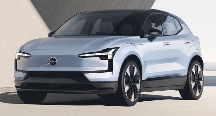 Volvo EX30 2023