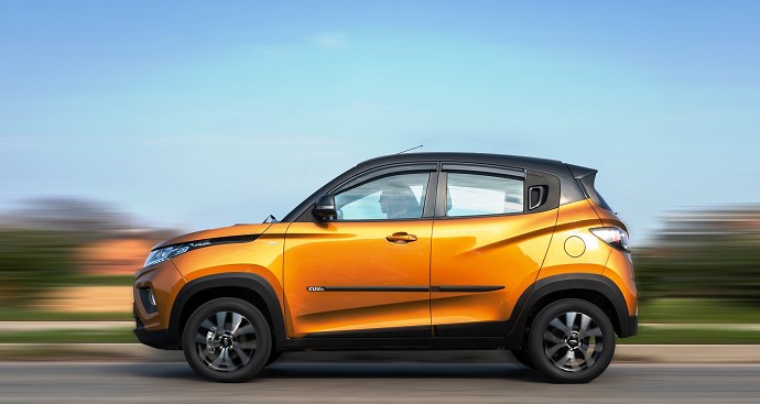 Mahindra KUV 100 2022-2023