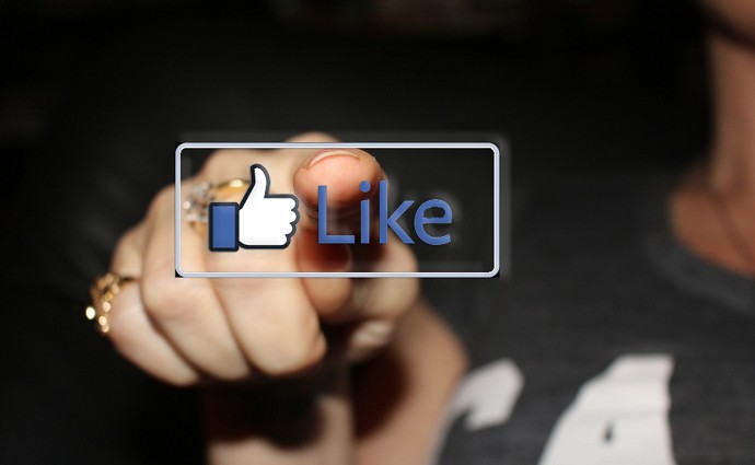 Nuovo regolamento Facebook e Instagram
