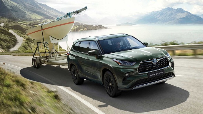 Opinioni Toyota Highlander 2022-2023