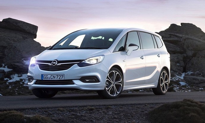 Opel Zafira, versioni e prezzo