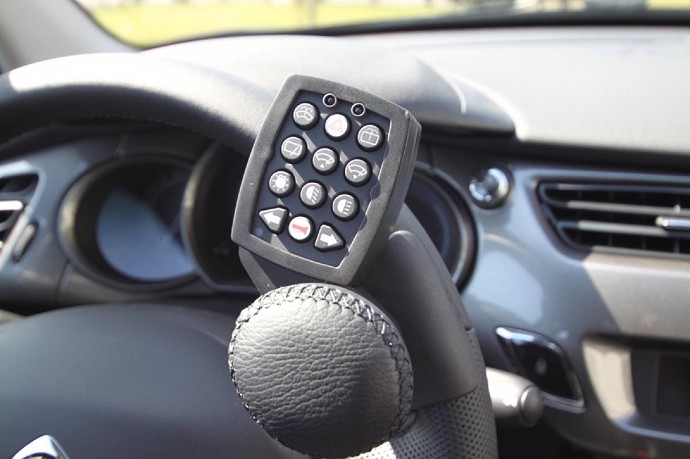 Invalidit civile e patente:  possibile