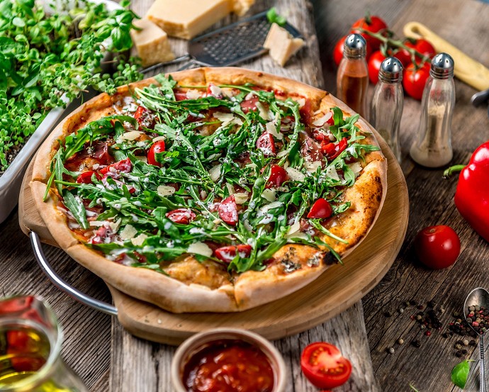 pizza bibita prezzi