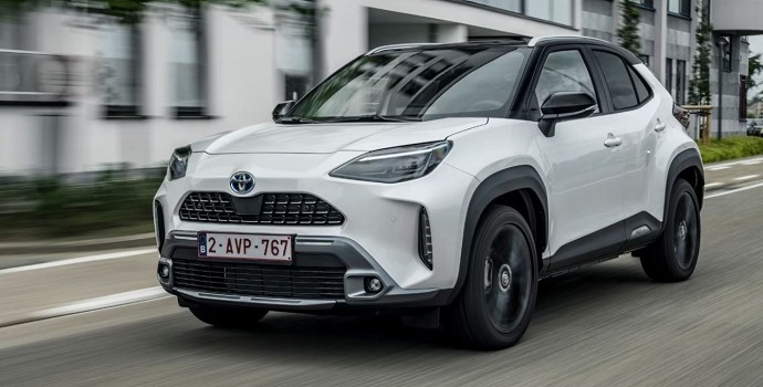 Toyota Yaris 2023-2024