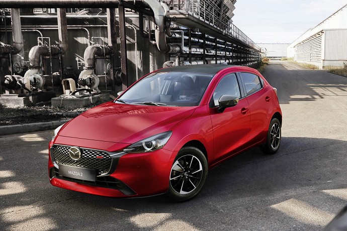 Mazda 2 2024 con incentivi